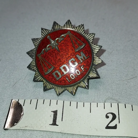 Vintage IOOF District Deputy Grand Master Pin